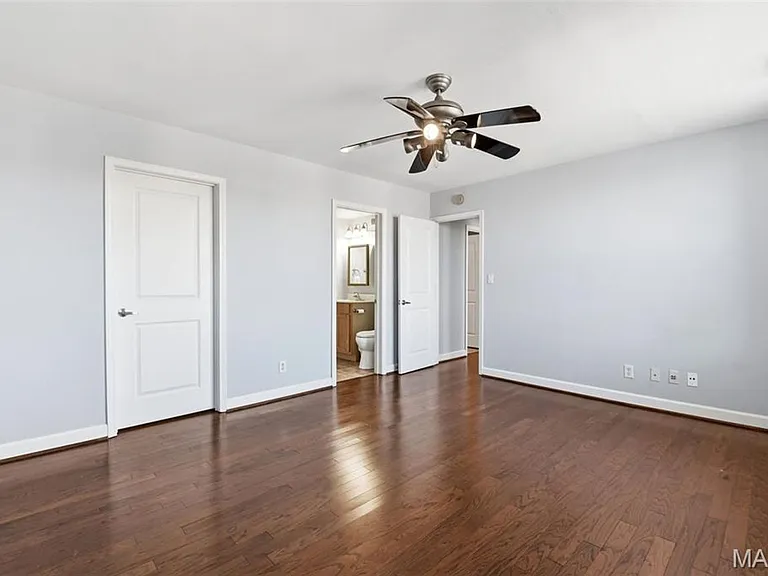 5330 Pershing Ave #807 — Photo 12