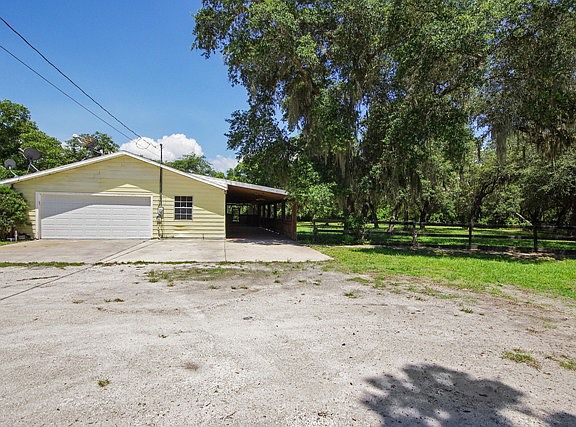 4th image of 3325 Great Oaks Blvd
