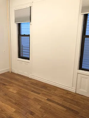 Rented by Nooklyn NYC LLC | media 17