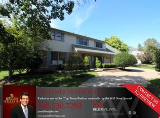 7380 Saint Auburn Dr, Bloomfield Hills, MI
