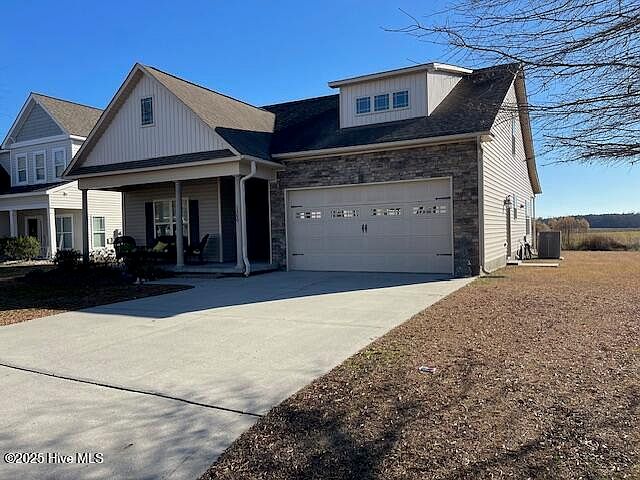 1st image of 1300 Pine Drive