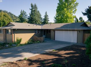 1284 SW 4th St, Gresham, OR 97080