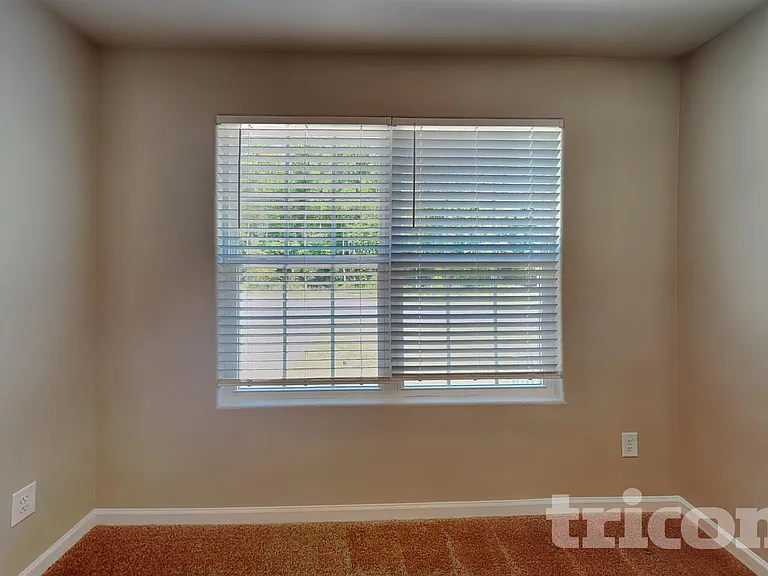 10 Parkers Gate Dr — Photo 19