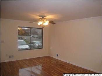 5th image of 57 Bower Ct