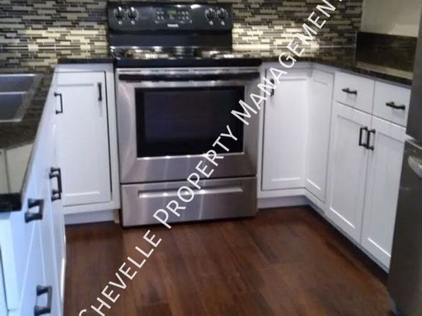 601 Riverhill Cir APT H2