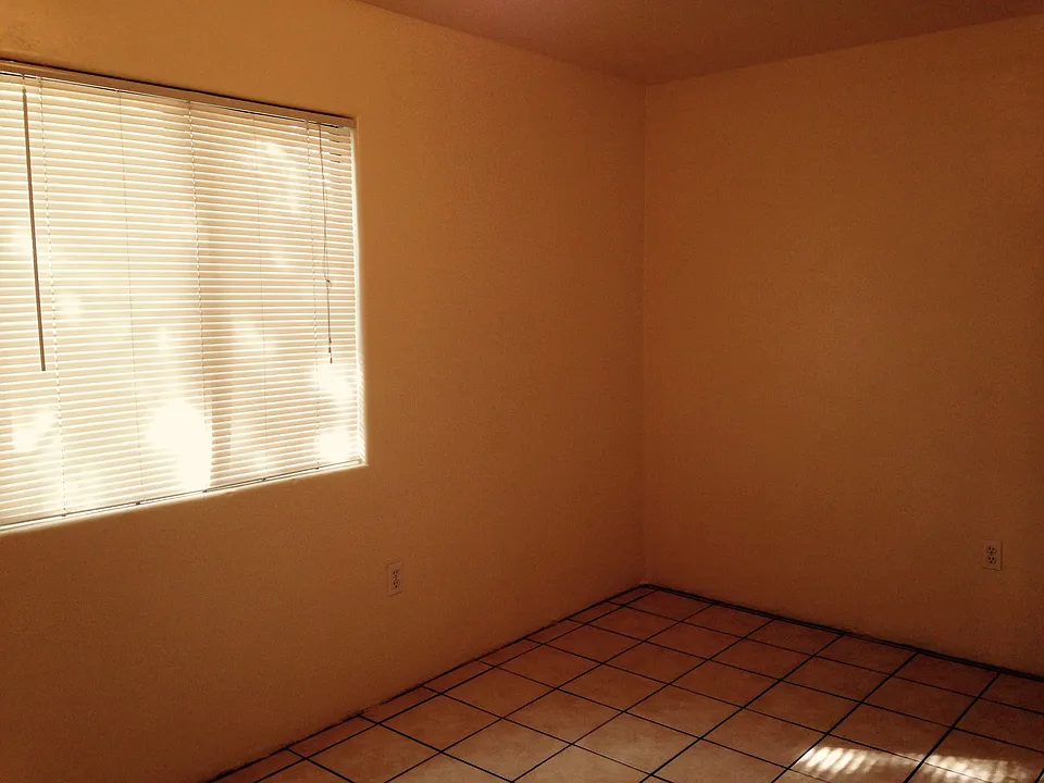 Bedroom 2_05052016