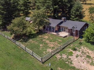 68 Five Dog Ln, Lexington, VA 24450