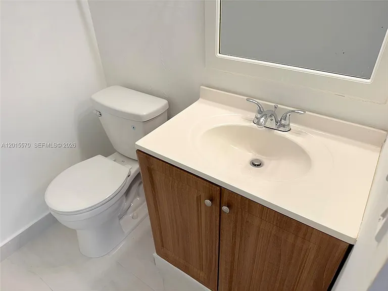 20400 W Country Club Dr #209 — Photo 18