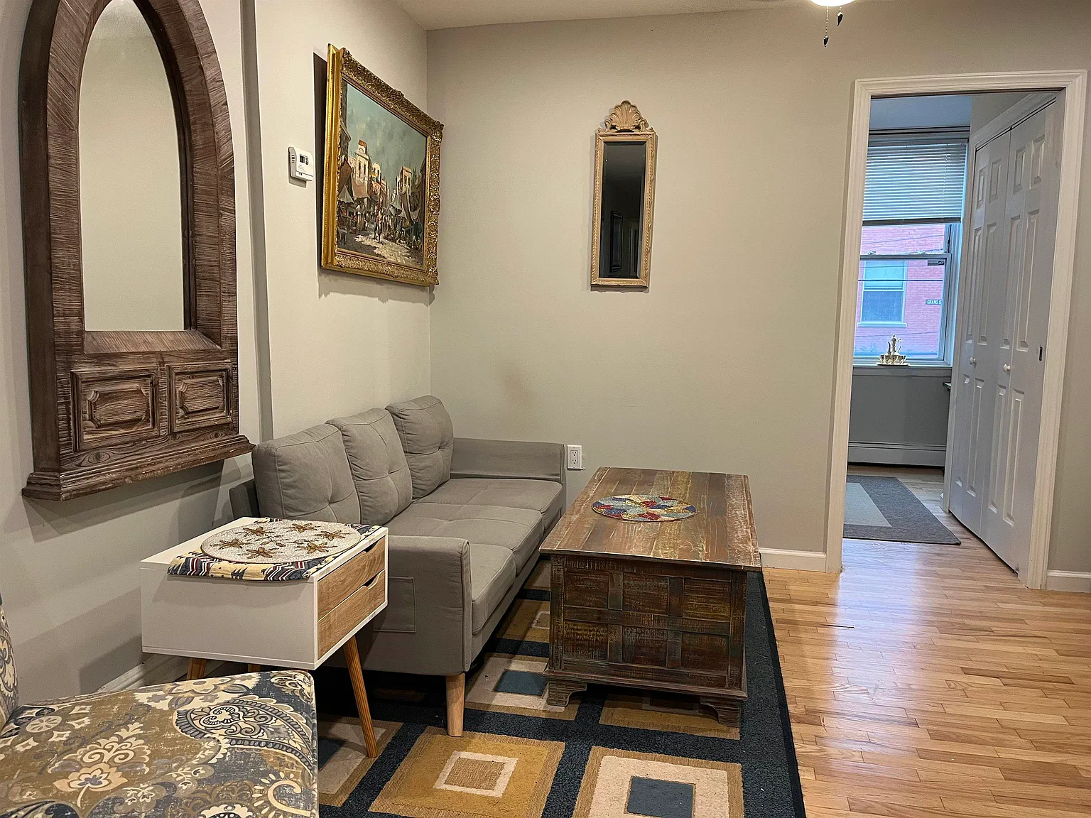 2 bed, 1.0 bath, $3,400 — Photo 2