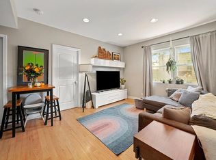 744 N Hoyne Ave #1, Chicago, IL 60612