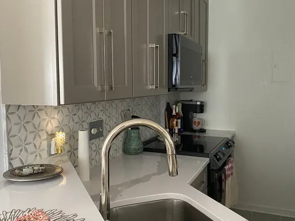 18847 Vineyard Point Ln, Cornelius, NC