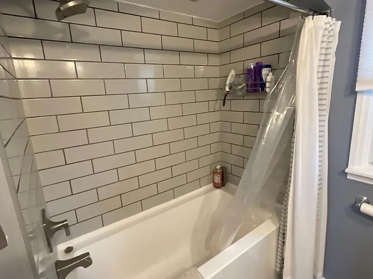 Master Bathroom Ground Floor