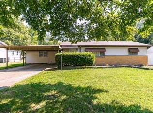 524 S Prince Ln, Springfield, MO 65802