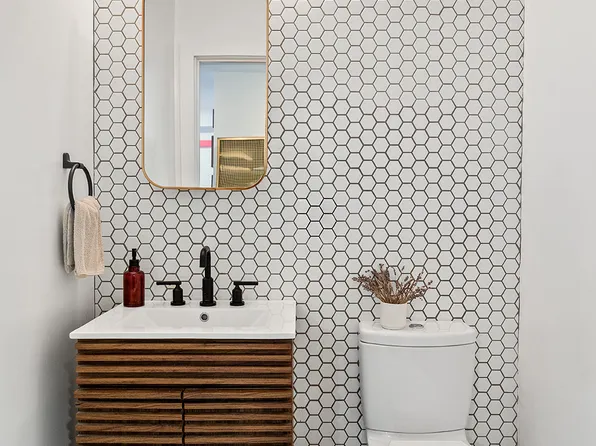 305 Cooper Street image 10 of 10