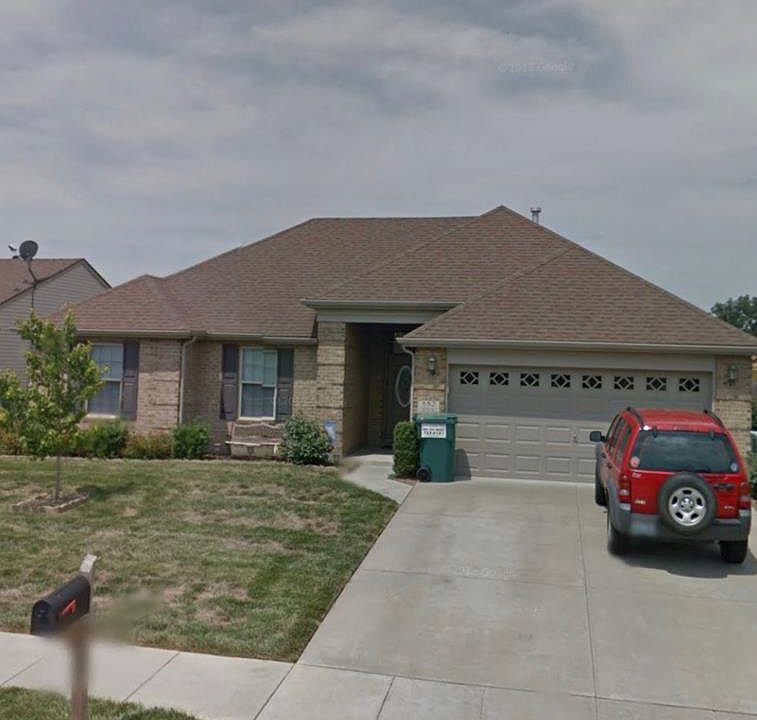 1st image of 552 Camden Cir