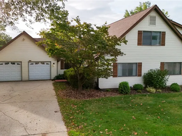 1145 Lakeridge Rd, Danville, IL 61832