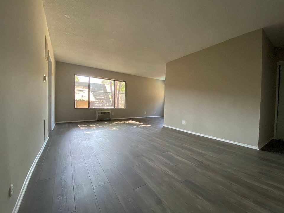 1st image of 1825 N Cherokee Ave APT 207