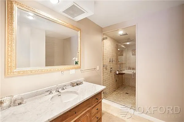 Sold by Oxford Property Group | media 28