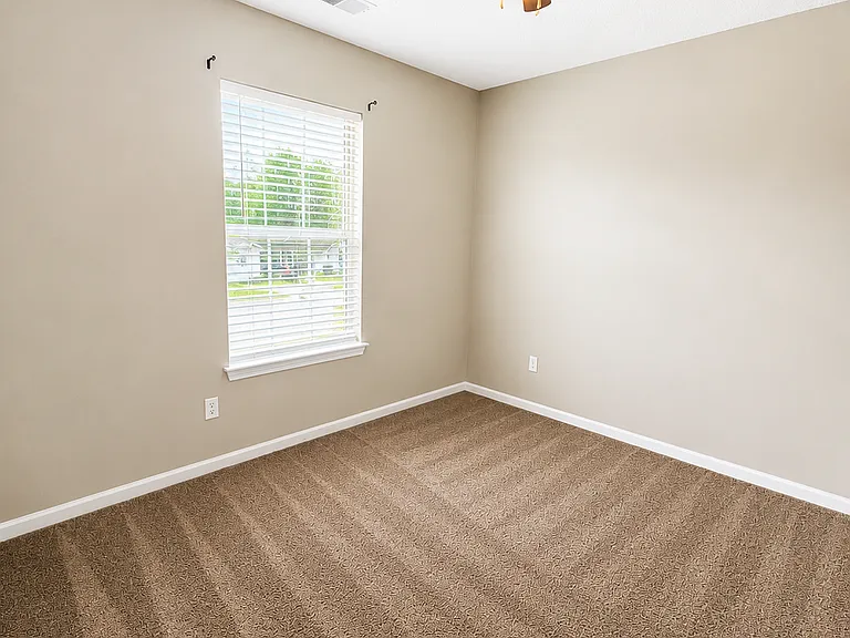 111 Elders Pond Dr — Photo 15