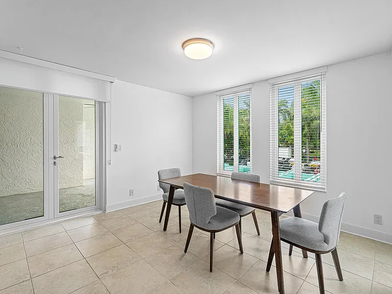 100 SE 5th Ave #216 — Photo 7