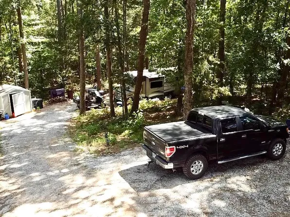 99 Little Creek Rd, Calico Rock, AR 72519