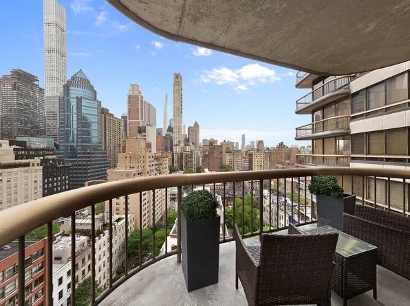 167 East 61st Street 16B image 7 of 7