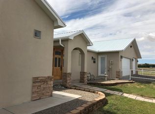 16 Peralta Ln, Jarales, NM 87023
