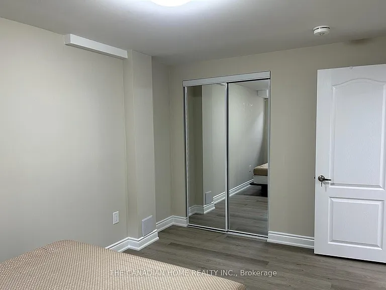 12 Kilmarnock Cres #BASEMENT — Photo 5