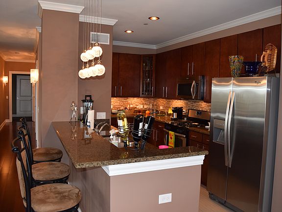 4th image of 100 Prairie Park Dr APT 604