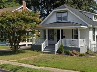 678 Delaware Ave, Roebling, NJ 08554