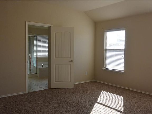 5th image of 5133 Hidden Knolls Dr