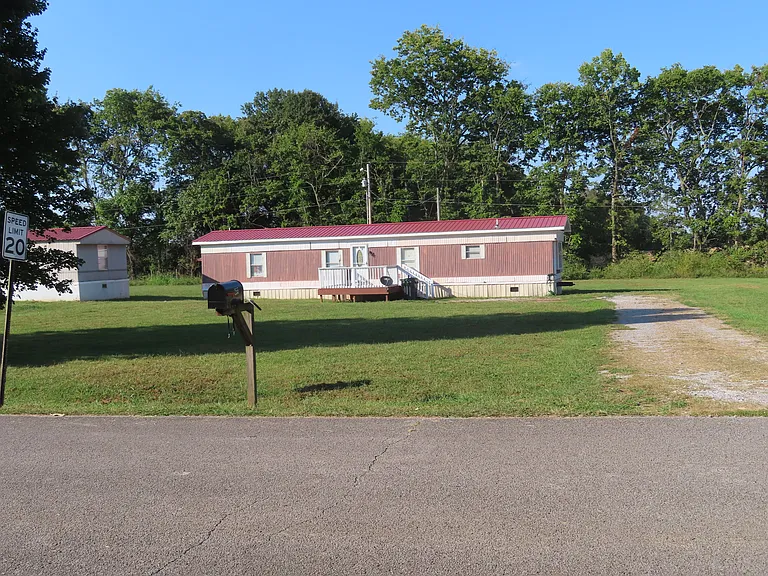 255 Indiana Ave — Photo 1