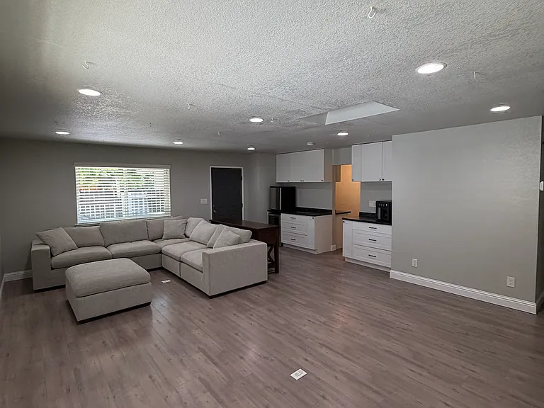 1754 Ironwood Dr — Photo 1