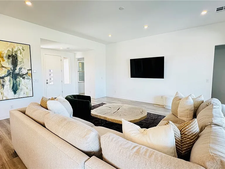 9836 Starlight Ridge Ave — Photo 10