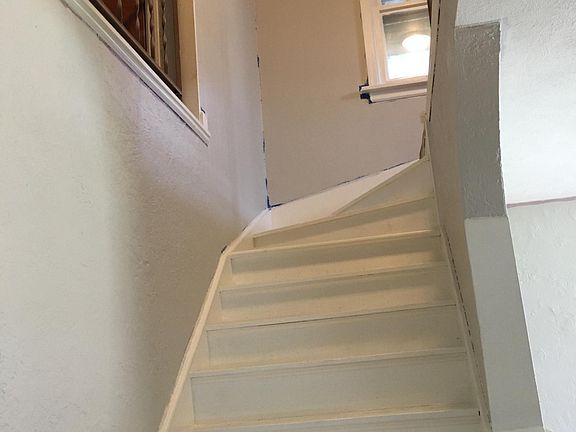 3rd Bedroom upstairs