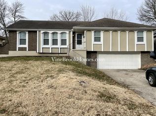12512 Craig Ave, Grandview, MO 64030