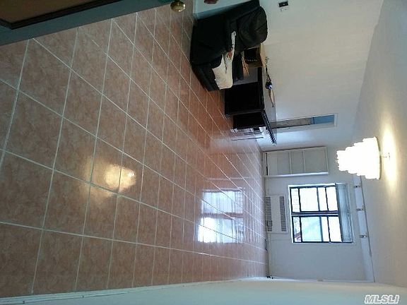 3rd image of 6730 Dartmouth St APT 4J