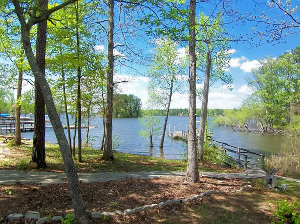 240 Saluda Waters Point #P, Leesville, SC 29070