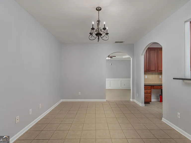 168 Summer Grove Ln — Photo 10