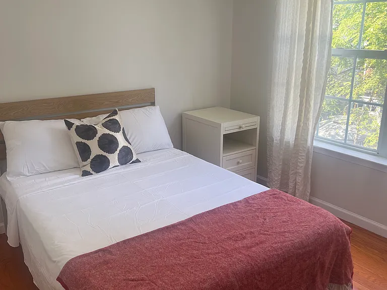 bedroom3