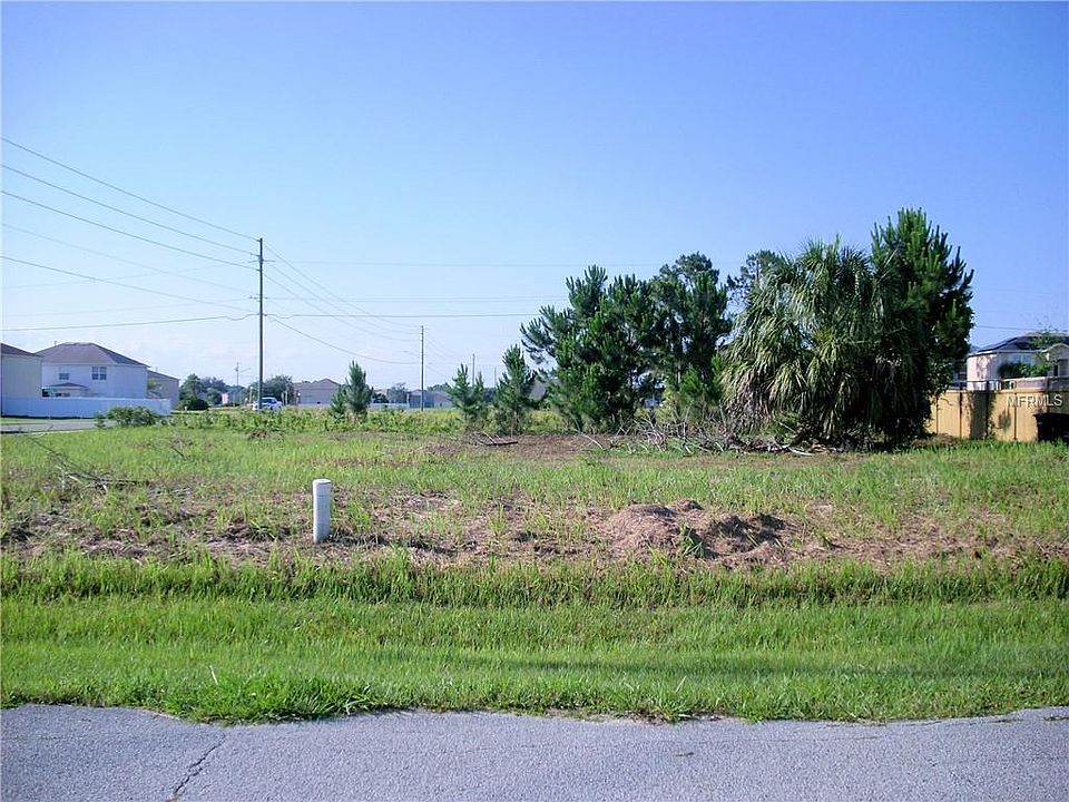 1st image of 156 Columbia Dr