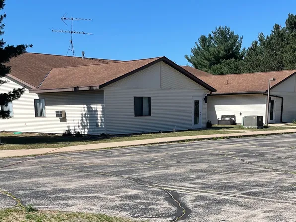 302 Clyde St #1, Avoca, WI 53506