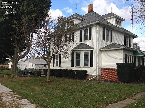 2nd image of 1417 W County Road 90