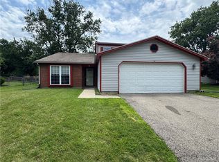 1014 Millerton Dr, Dayton, OH 45459
