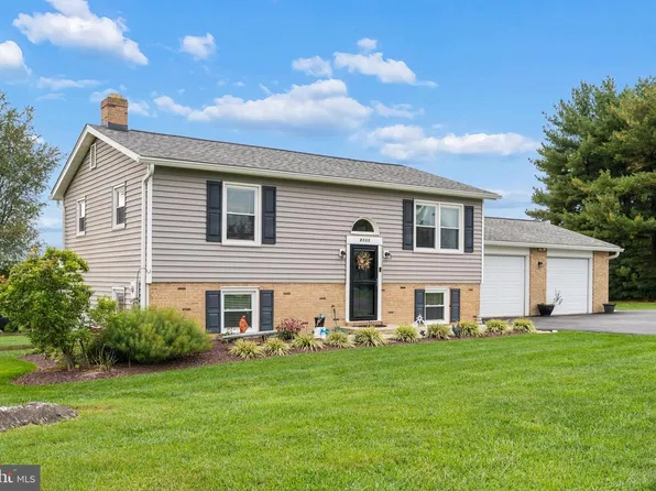 8505 Laddie Ct, Walkersville, MD 21793