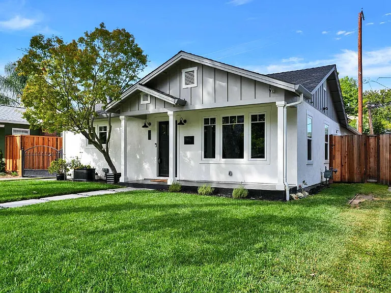 1835 Ellen Ave — Photo 3