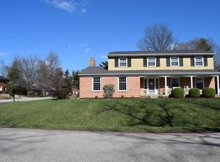 3909 Fallen Timber Dr, Brownsboro Farm, KY 40241