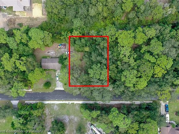 2nd image of 2246 N West Shore Dr