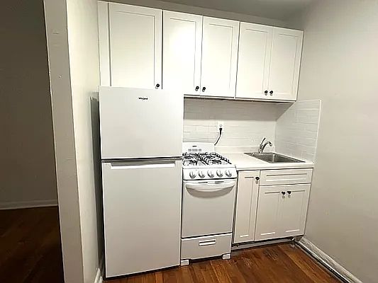 5th image of 495 W End Ave APT 7A