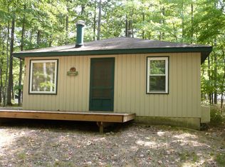 417 Chickasaw St, Roscommon, MI 48653